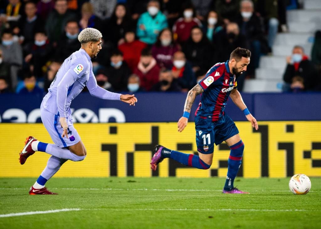 La Liga: Σωτήρας Ντε Γιονγκ για την Μπαρτσελόνα (Photos)