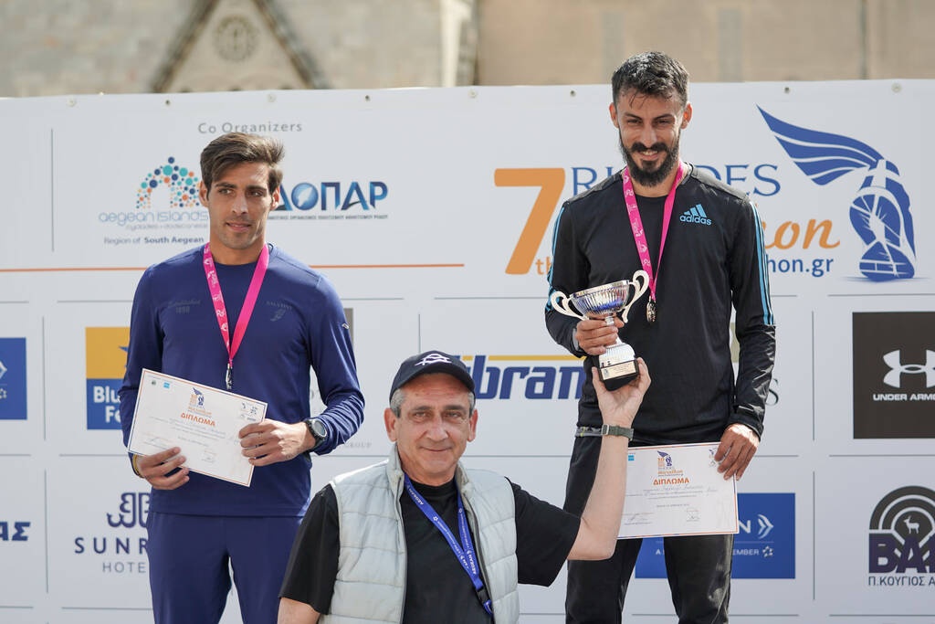 Roads to Rhodes Marathon: «Πρασίνισε» η Ρόδος με νικητές τους Γκελαούζο και Μαρινάκου (photos)
