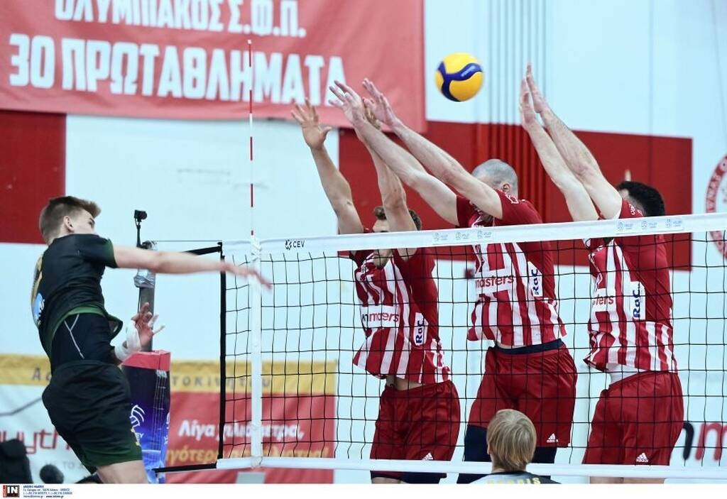 Volley League Ανδρών: «Τρίποντο» για τον Ολυμπιακό που μένει «ζωντανός» στο κυνήγι του τίτλου