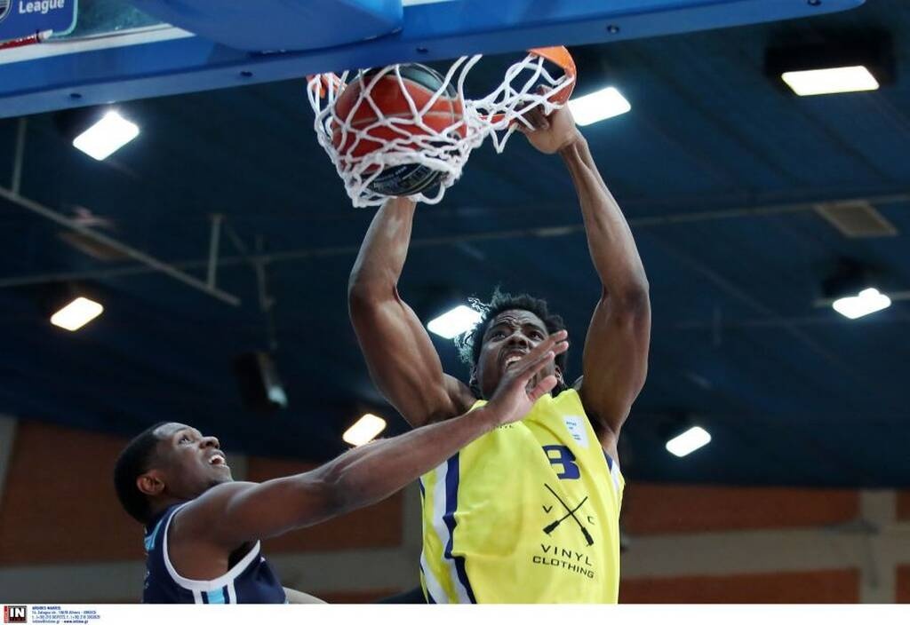 Λαύριο-Κολοσσός 81-84: Ανατροπή με υπογραφή Μομίροφ και νέο βήμα τετράδας