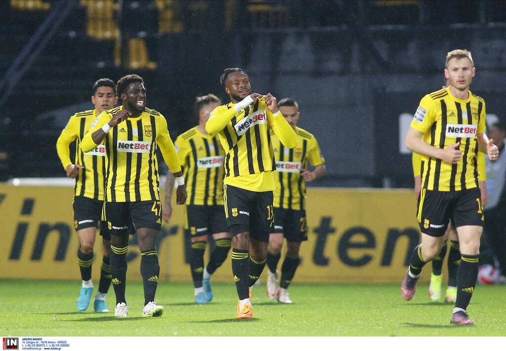 Άρης-ΠΑΟΚ: Πήρε «φωτιά» το Βικελίδης - Γκολ ο Ντουκουρέ, άγαλμα ο Πασχαλάκης (photos)