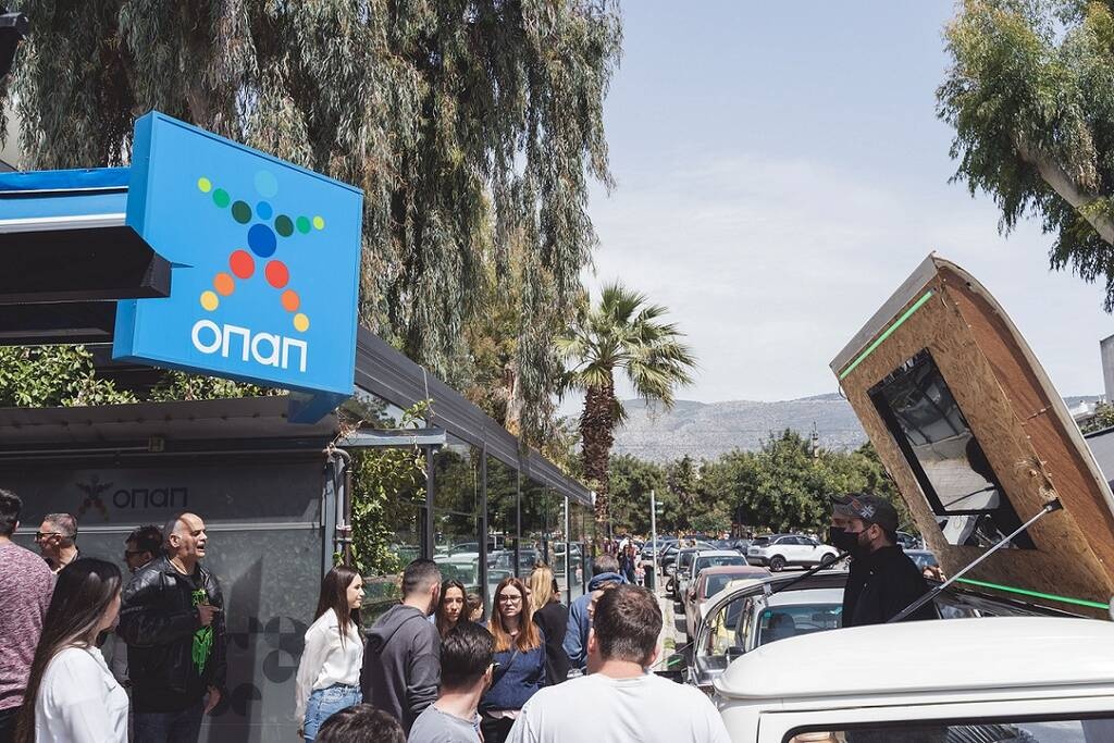 Διασκέδαση στο κόκκινο στο ΣΚΡΑΤΣ event σε καταστήματα ΟΠΑΠ της Γλυφάδας