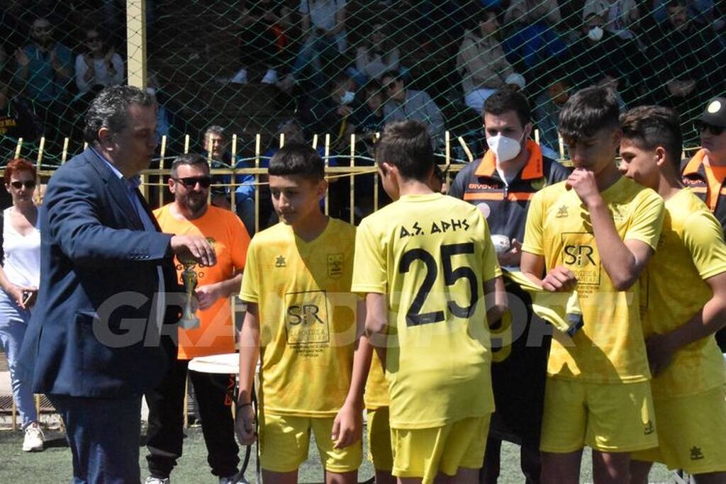 Άρης: Η Κ13 σήκωσε φανέλα με το 19 για τον Άλκη (photos)