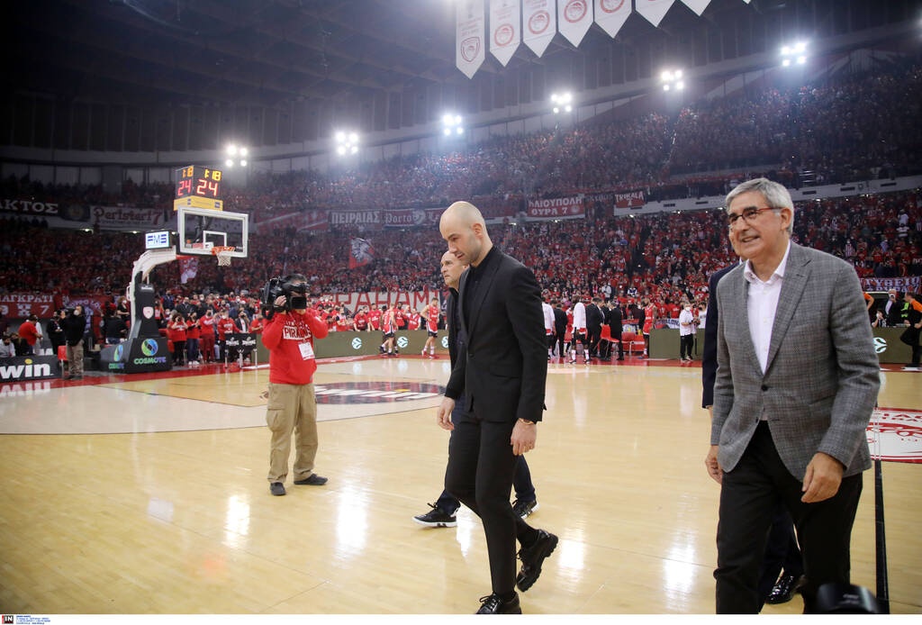 Ολυμπιακός-Μονακό: Έγινε legend ο Σπανούλης - Βραβεύτηκε από την Euroleague (videos+photos)