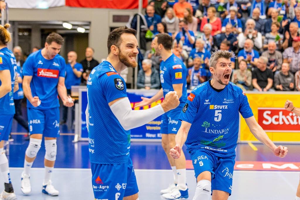 Ντίμα Φιλίποφ στο Onsports: «Το βόλεϊ είναι η ζωή μου! Όμορφες στιγμές με ΠΑΟ, ΟΣΦΠ και ΠΑΟΚ» (pics)