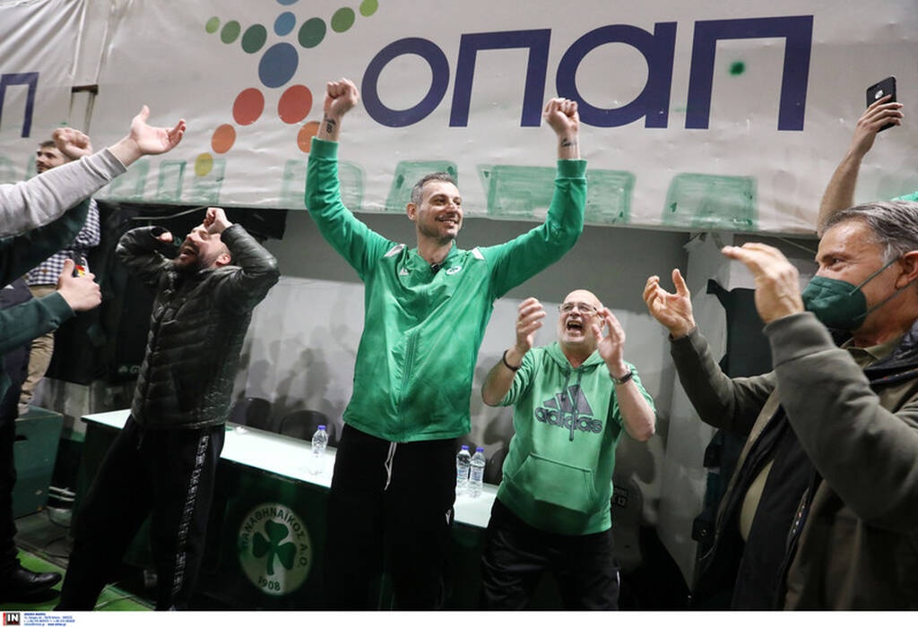 Παναθηναϊκός: Στην Λεωφόρο Αλεξάνδρας οι Πρωταθλητές - Αποθέωση για τους «πράσινους» (videos+photos)
