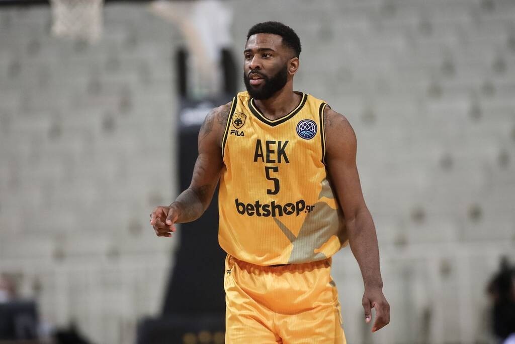 «Επίθεση» του Λάνγκφορντ στον Ιωνικό - «Πληρώστε τον αδελφό μου»