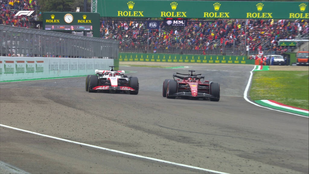 Formula 1: Περίπατος Φερστάπεν στην Ίμολα (Photos)