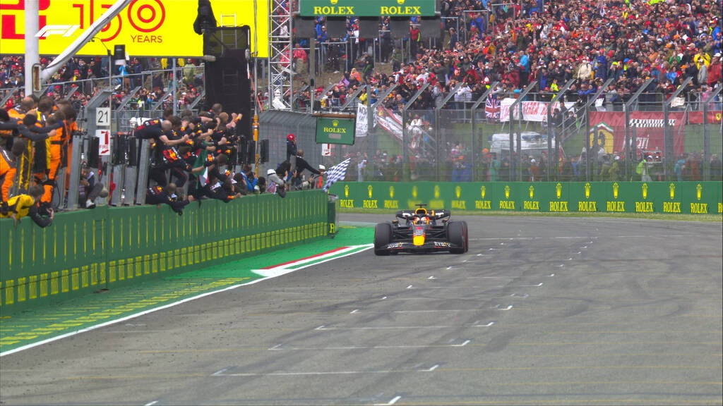 Formula 1: Περίπατος Φερστάπεν στην Ίμολα (Photos)