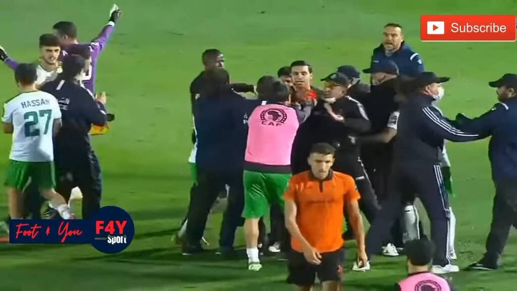 Βίαιη επίθεση σε διαιτητή: Σφαλιάρα και κλωτσιές από παράγοντα! (video)