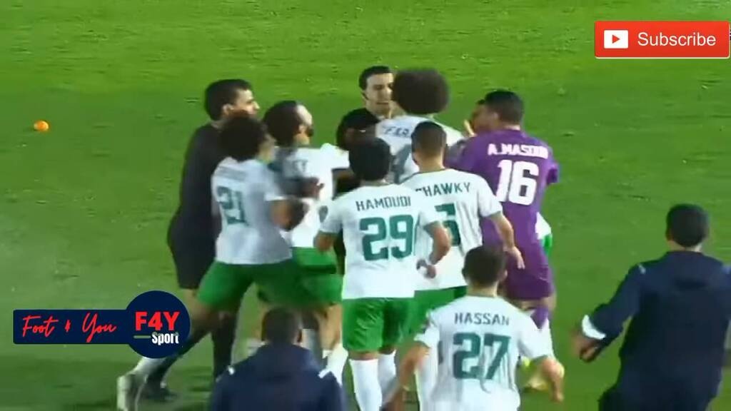 Βίαιη επίθεση σε διαιτητή: Σφαλιάρα και κλωτσιές από παράγοντα! (video)