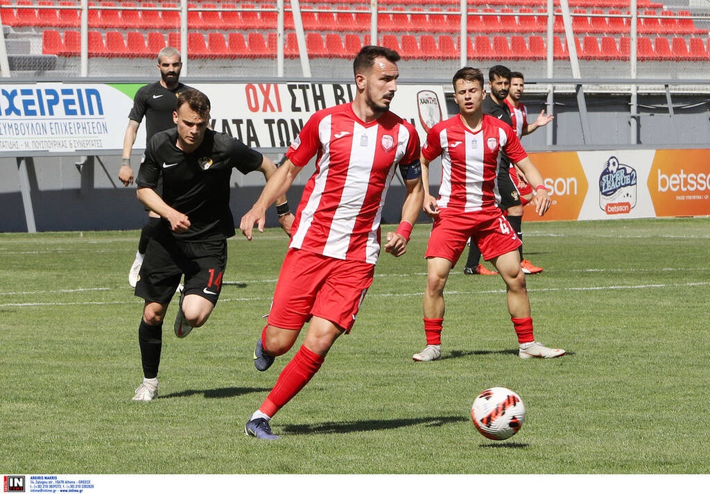 Super League 2: Πρωταθλητές Βέροια και Λεβαδειακός – Μαίνεται η μάχη παραμονής