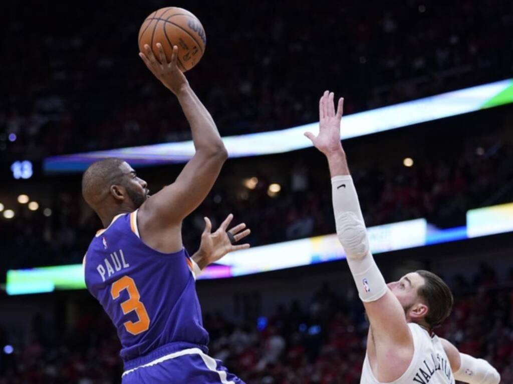 NBA: Η ιστορική εμφάνιση του Κρις Πολ (photos+video)