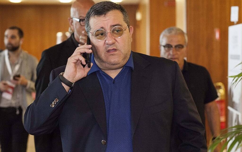 Μίνο Ραϊόλα: Ατζέντης σταρ, συμφωνίες εκατοντάδων εκατομμυρίων