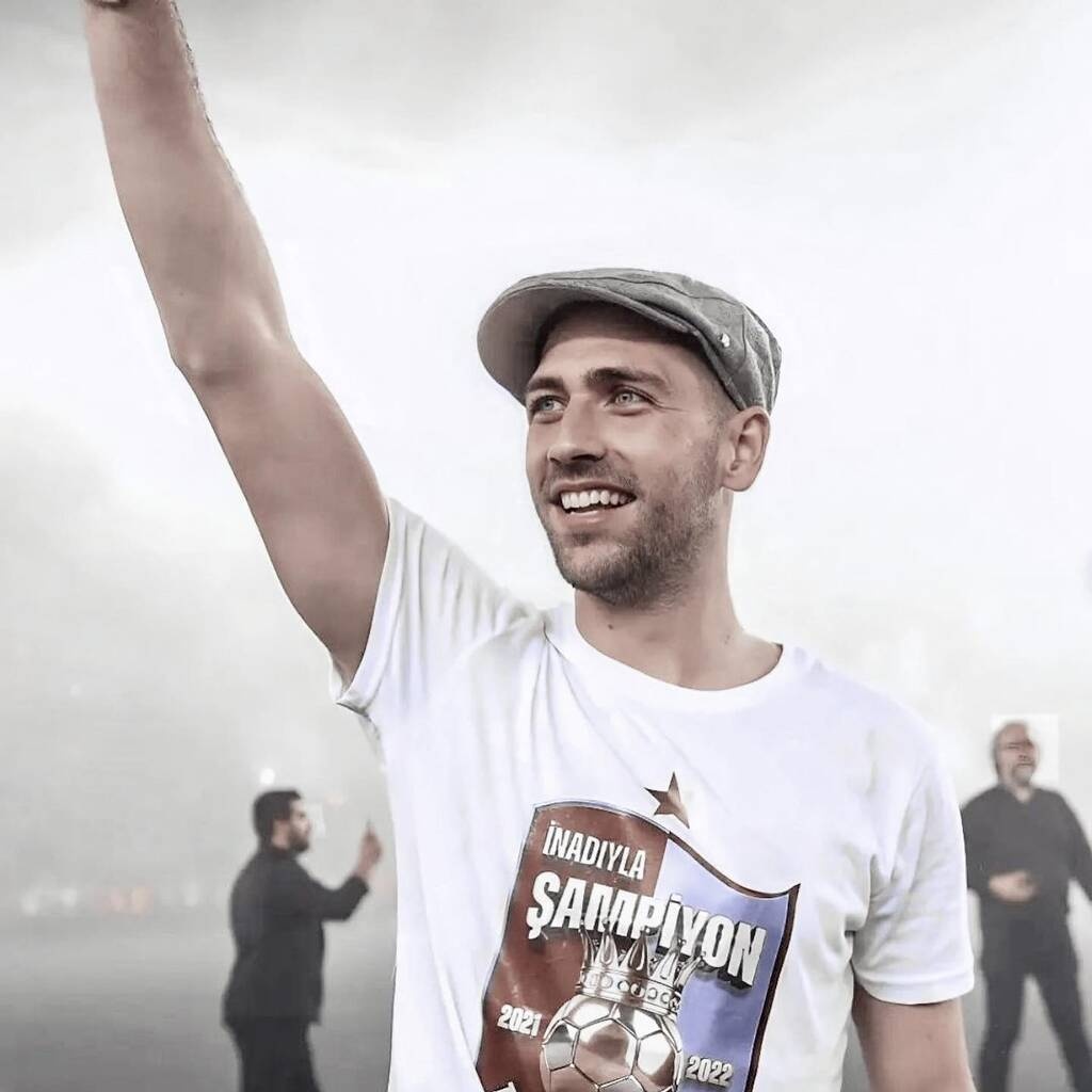 Εξόφλησε ένα… χρέος ο Μπακασέτας: «Όταν ήρθα μου έλεγαν ότι χρωστάω έναν τίτλο στην Τραμπζονσπόρ»