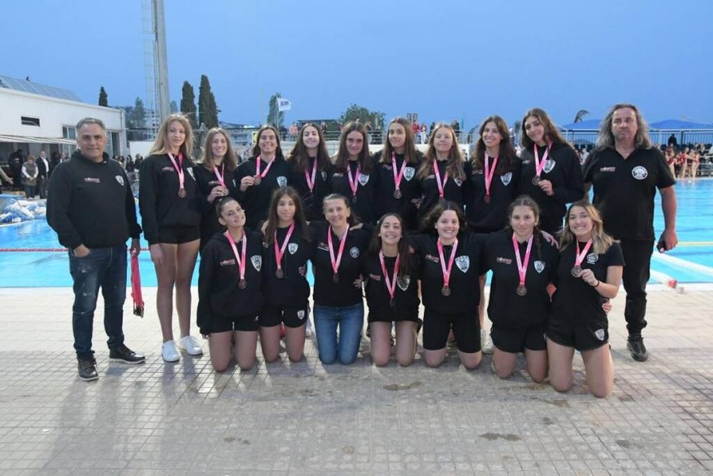 Πρωτάθλημα Πόλο Νέων Γυναικών: Πρωταθλητής ο Ολυμπιακός, 6-5 τον ΝΟΒ, χάλκινο ο ΠΑΟΚ (photos)