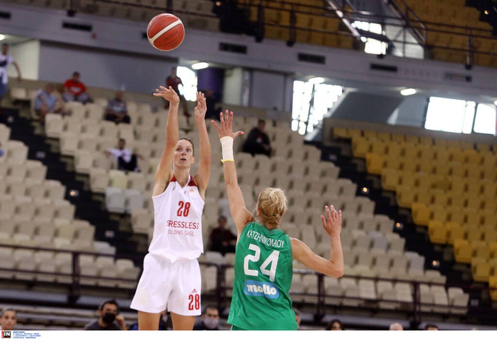 Ολυμπιακός-Παναθηναϊκός 76-81: «Πράσινο πάρτι» στο ΣΕΦ και έβαλε «φωτιά» στους τελικούς (vids+pics)