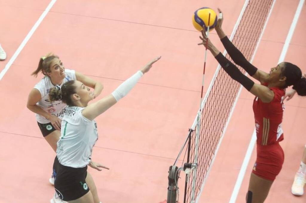 Volley League Γυναικών: Επιβλητικός ο Ολυμπιακός, 3-1 τον Παναθηναϊκό. Μια νίκη μακριά από τον τίτλο