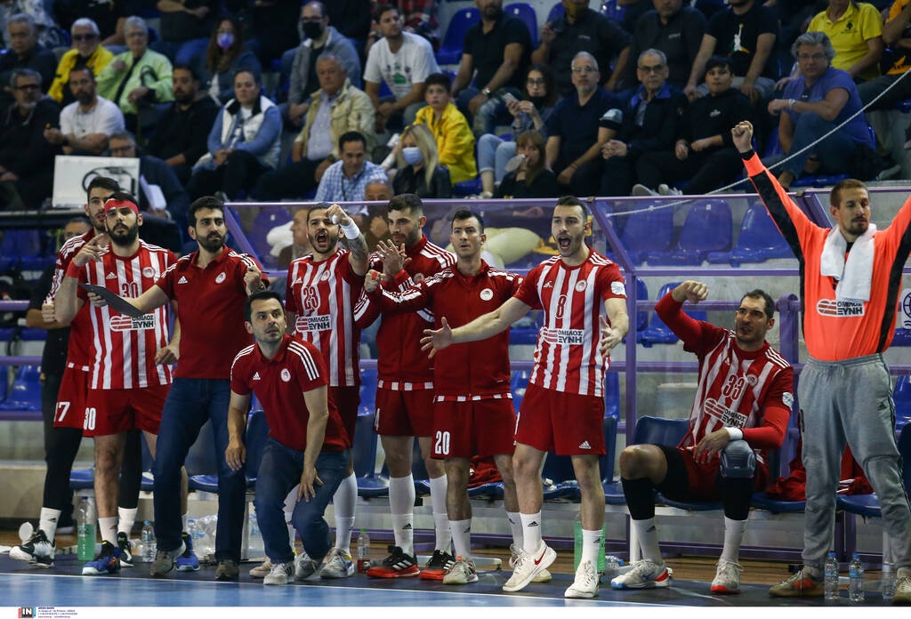 ΑΕΚ-Ολυμπιακός 26-29: Πρώτο βήμα από τους «ερυθρόλευκους» για τον τίτλο (videos+photos)