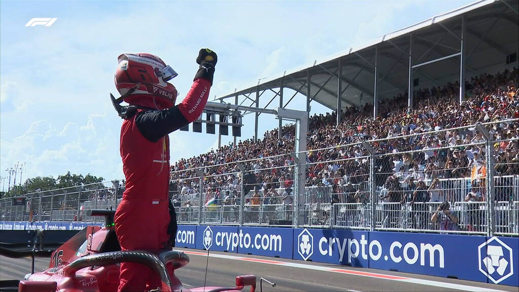 Formula 1: Η Ferrari είναι ξανά εδώ - Ο Λεκλέρ την pole position, πίσω του ο Σάινθ στο Μαϊάμι