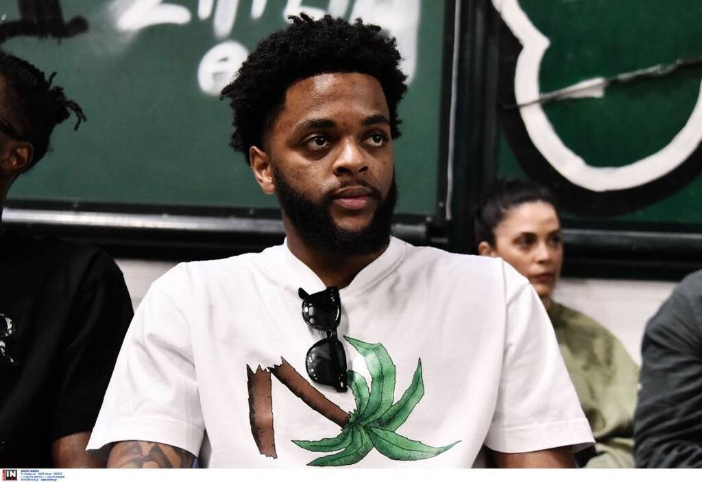 Στη Λεωφόρο Σαντ-Ρος και Μέικον για το ντέρμπι «αιωνίων» (photos)