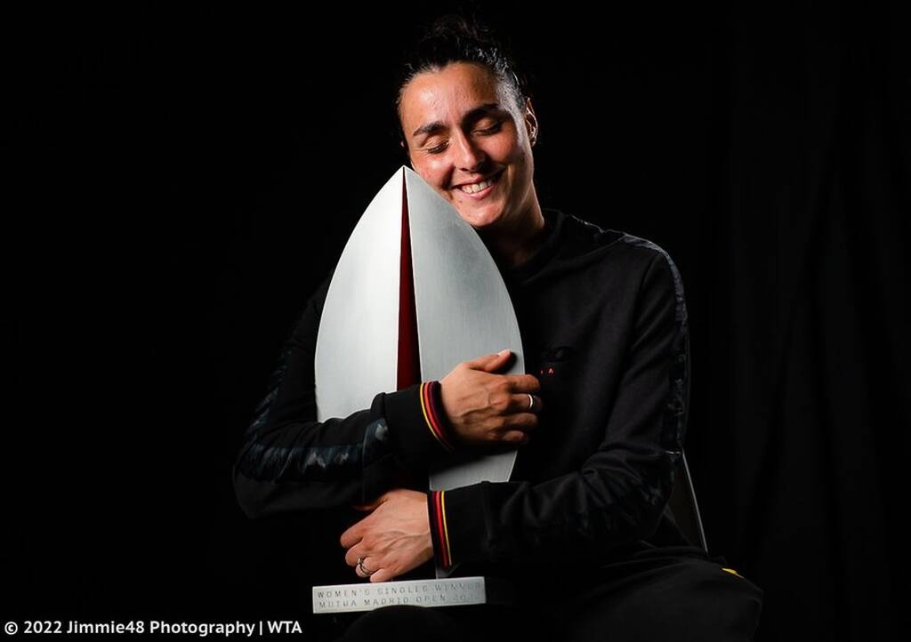 Madrid Open: Η Ονς Ζαμπέρ κατέκτησε το τρόπαιο και έγραψε ιστορία στην Ισπανία