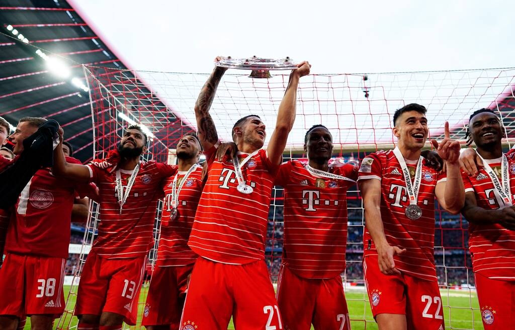 Bundesliga: Αυτογκόλ ο Μαυροπάνος, απονομή για Μπάγερν - Κοντά στο Champions League η Λειψία(vids)