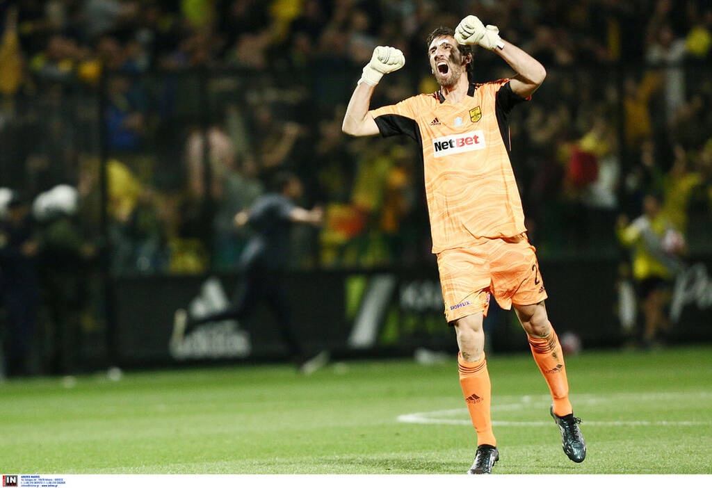 Άρης-ΑΕΚ 3-2: Επική ανατροπή Ευρώπης για τους «κίτρινους» - «Ξέρανε» την Ένωση στις καθυστερήσεις