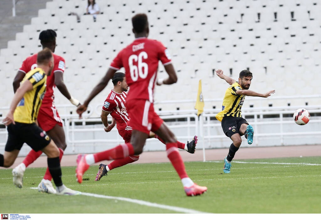 ΑΕΚ-Ολυμπιακός 2-3: Τη σκότωσε ο Ελ Αραμπί - Γιούχα όλο το 90λεπτο