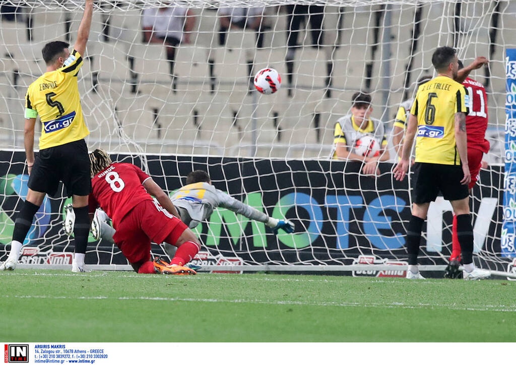 ΑΕΚ-Ολυμπιακός 2-3: Τη σκότωσε ο Ελ Αραμπί - Γιούχα όλο το 90λεπτο