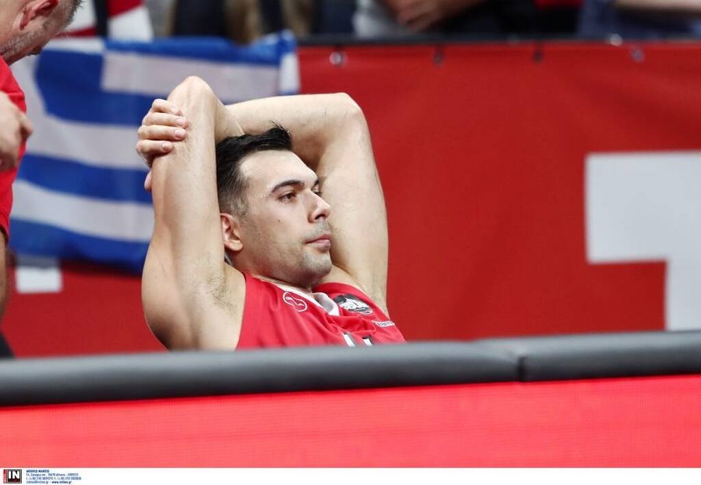 Ολυμπιακός-Αναντολού Εφές: Η απογοήτευση των «ερυθρόλευκων» μετά τη «μαχαιριά» του Μίτσιτς (pics)