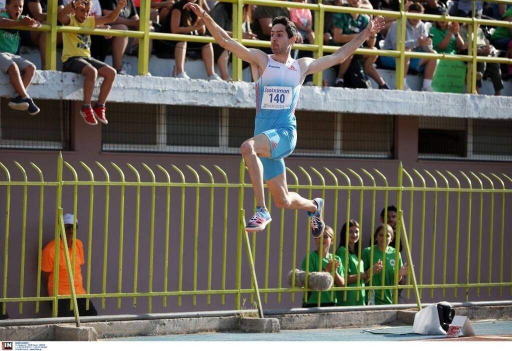 Στίβος – Παπαφλέσσεια 2022: Νικητής με μεγάλο άλμα στα 8,22 μέτρα ο Μίλτος Τεντόγλου