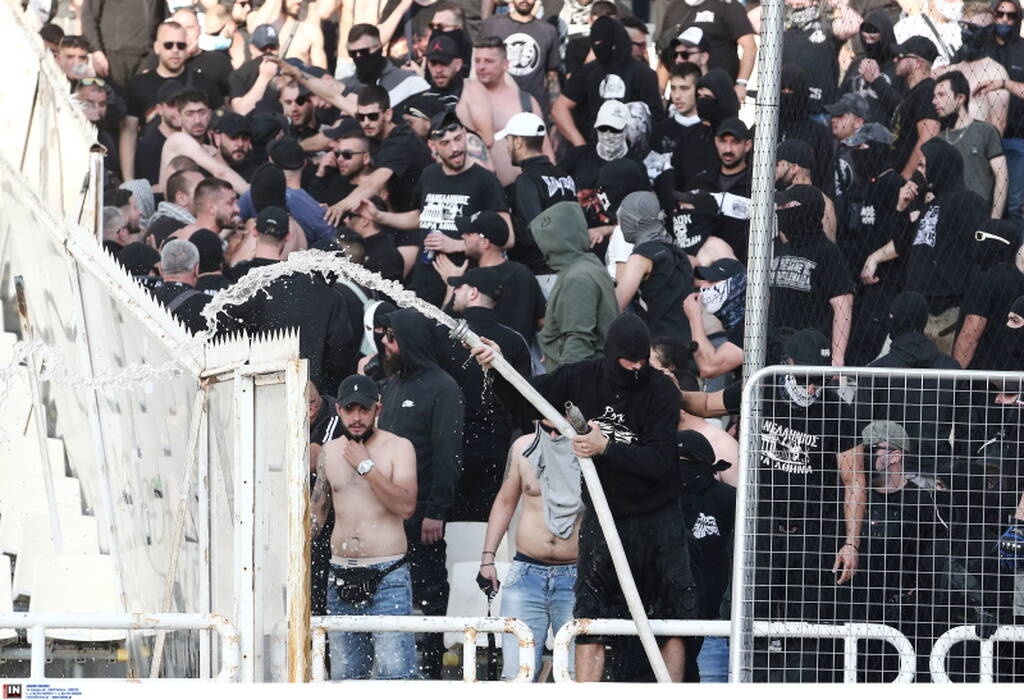 Πήρε πυροσβεστική μάνικα οπαδός του ΠΑΟΚ