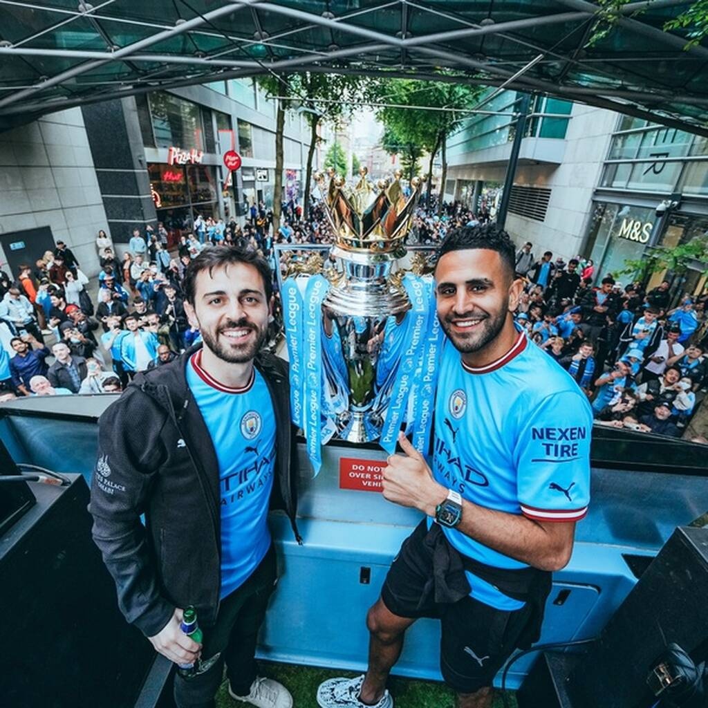 Premier League: Ντελίριο για τη Μάντσεστερ Σίτι και ο Γουαρδιόλα με το πούρο (pics)
