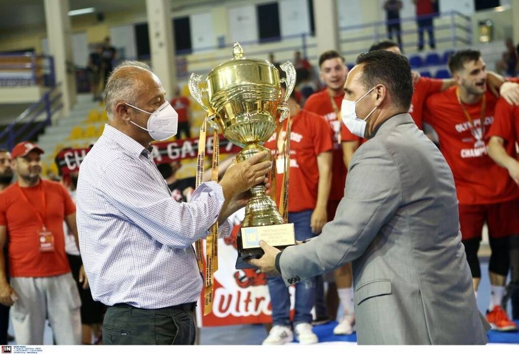 Handball Premier: Η απονομή στον Πρωταθλητή Ολυμπιακό/Όμιλο Ξυνή (video+photos)
