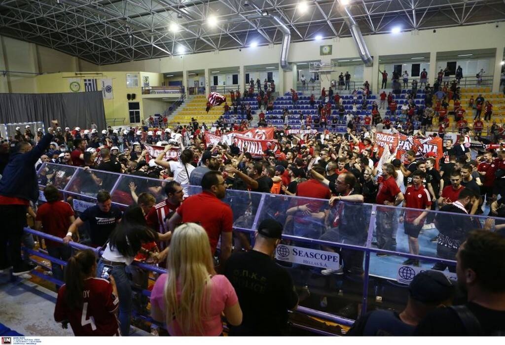 Handball Premier: Η απονομή στον Πρωταθλητή Ολυμπιακό/Όμιλο Ξυνή (video+photos)
