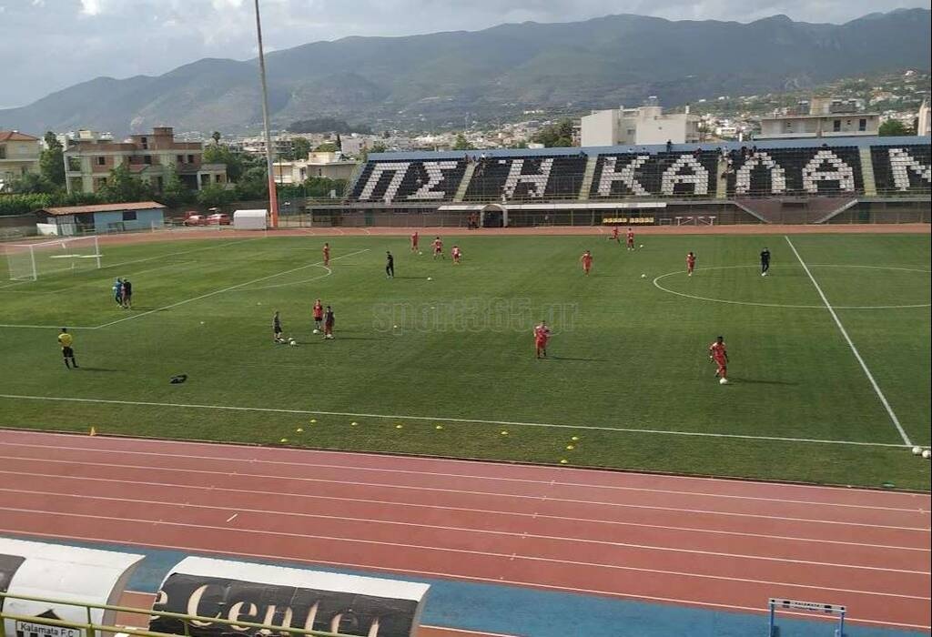 Μπαράζ ανόδου στη Γ' Εθνική: Μπάχαλο στην Καλαμάτα - Με μία ώρα καθυστέρηση η σέντρα