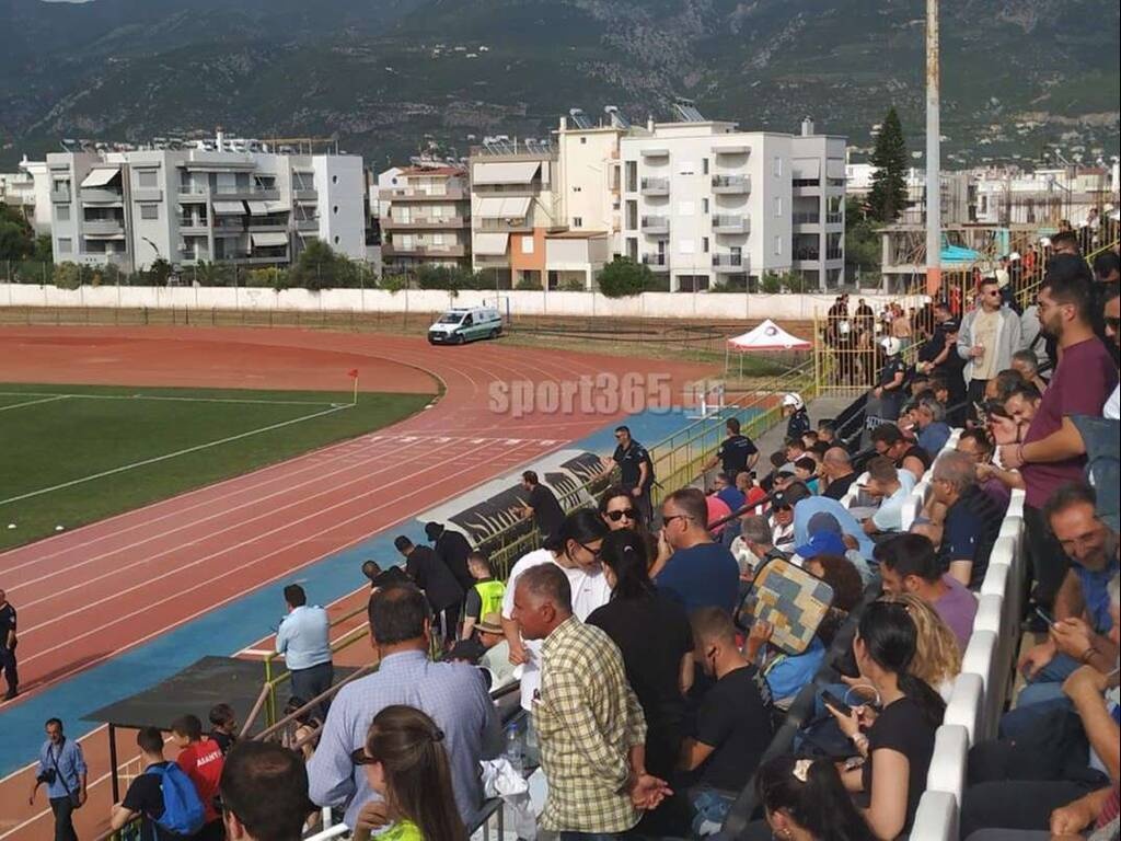 Μπαράζ ανόδου στη Γ' Εθνική: Μπάχαλο στην Καλαμάτα - Με μία ώρα καθυστέρηση η σέντρα