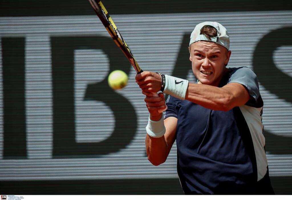 Στέφανος Τσιτσιπάς: Πρόωρο «αντίο» στο Roland Garros - Στους «8» ο απίθανος 19χρονος Ρούνε