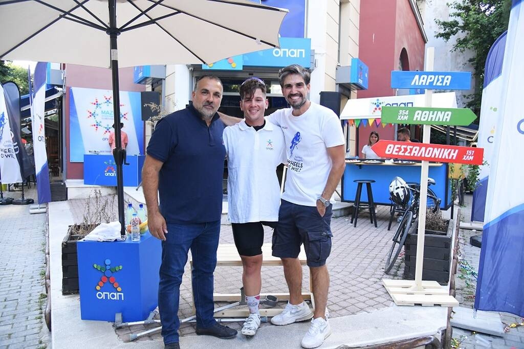 Ο ΟΠΑΠ Champion Νίκος Παπαγγελής έφτασε στη Λάρισα γνωρίζοντας την αποθέωση
