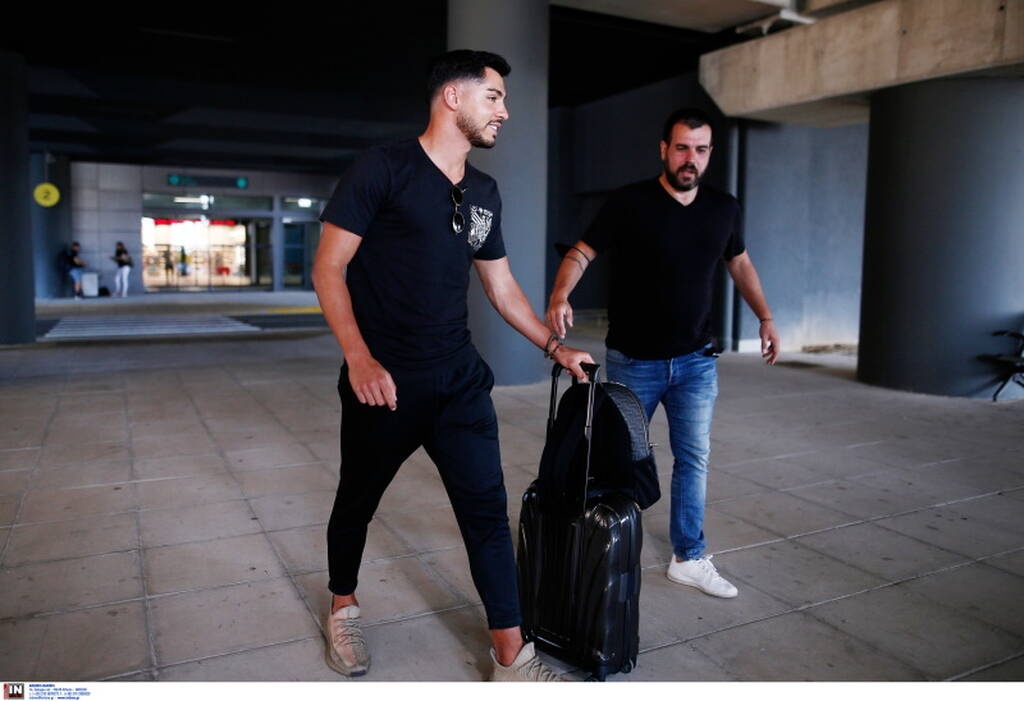 Σοάρες: Έφτασε στη Θεσσαλονίκη ο Πορτογάλος – «Χαρούμενος που ήρθα στον ΠΑΟΚ»