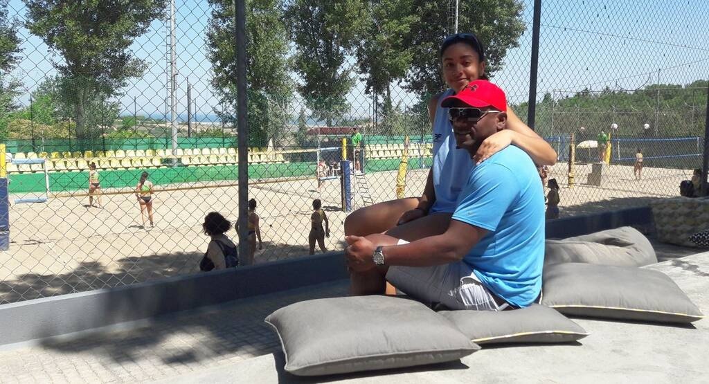 Athens Golden Cup: Αγώνας επίδειξης από Celebrities το πρώτο «πιάτο» στη πλατεία Συντάγματος