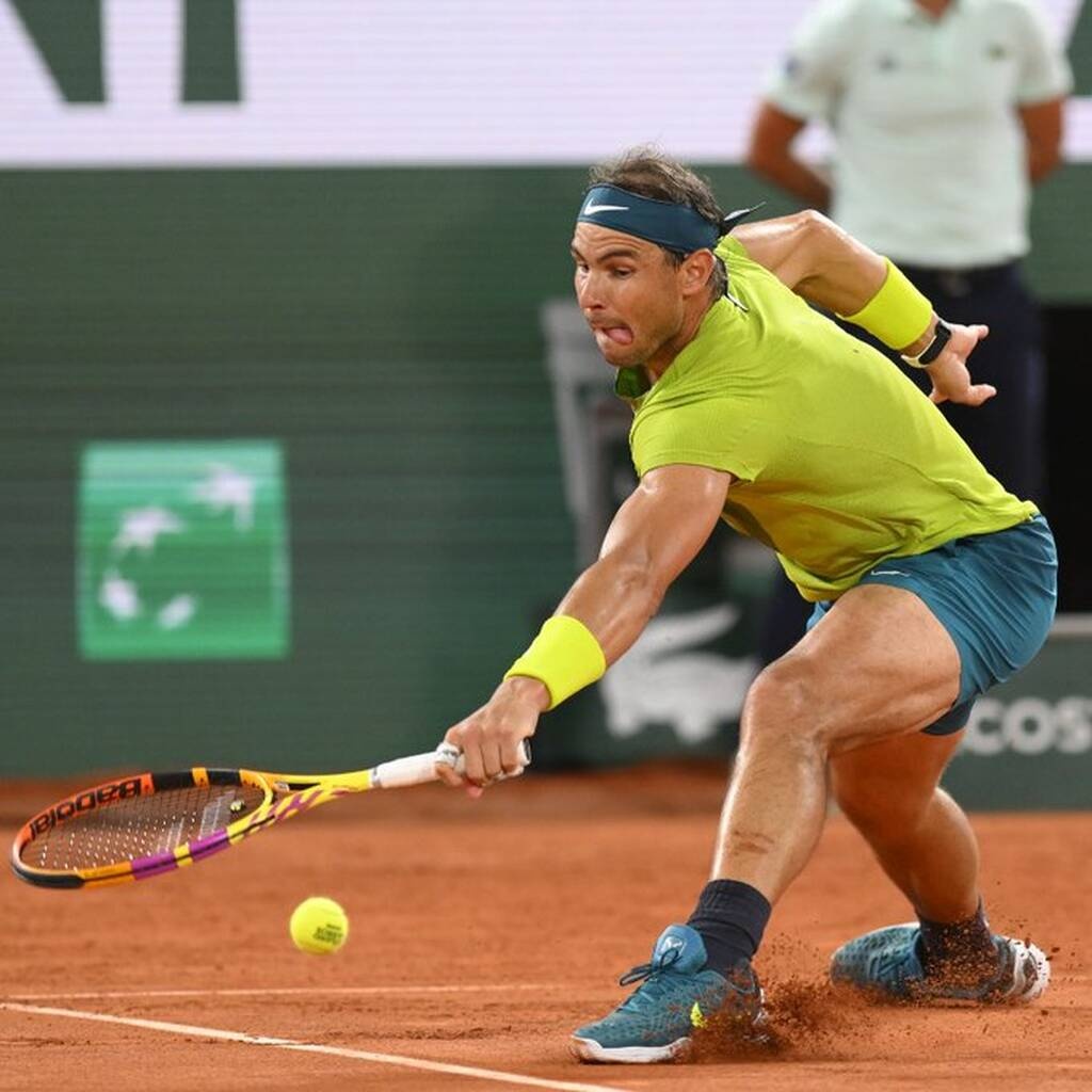 Τελικός Roland Garros: Επική φωτογραφία του 14χρονου Ρούουντ με τον Ναδάλ να σηκώνει την Κούπα -Twitter: Roland-Garros