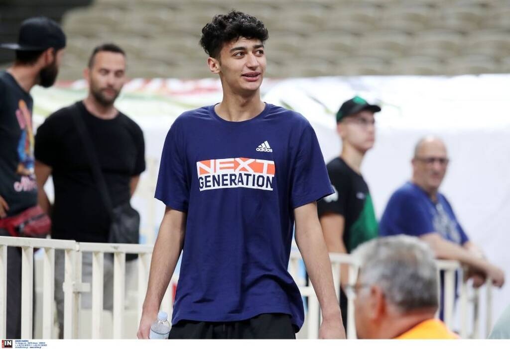 Παναθηναϊκός ΟΠΑΠ-Ολυμπιακός: Στο ΟΑΚΑ και ο Σαμοντούροβ (pics)