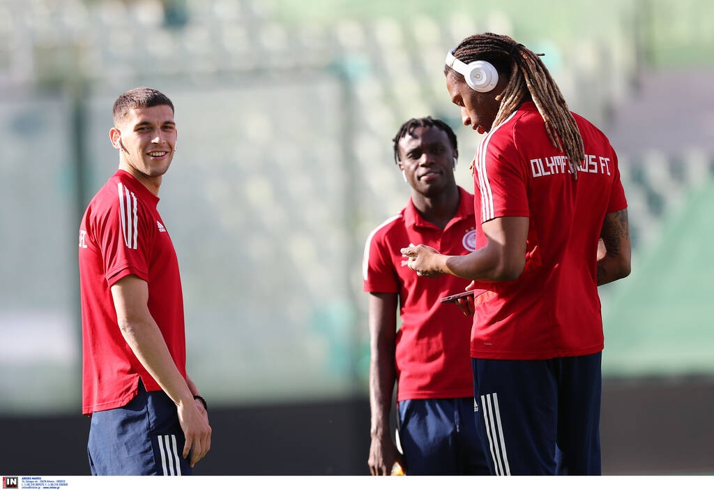 Στον Ολυμπιακό δεν «έπιασε» - Τον «κλείνει» η Φενέρμπαχτσε (photos)