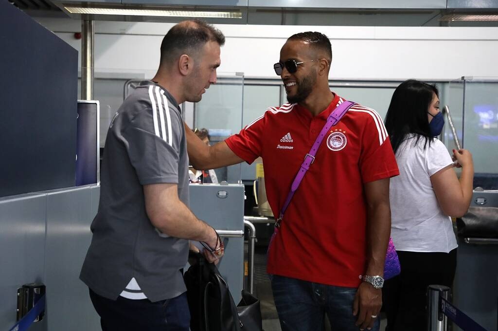 Οι Βασίλης Τοροσίδης και Γιουσέφ Ελ Αραμπί - Intime