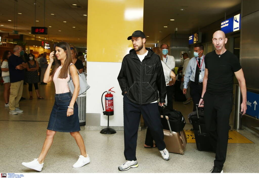 Ολυμπιακός: Στην Ελλάδα για τις υπογραφές ο Ζινκερνάγκελ (photos)