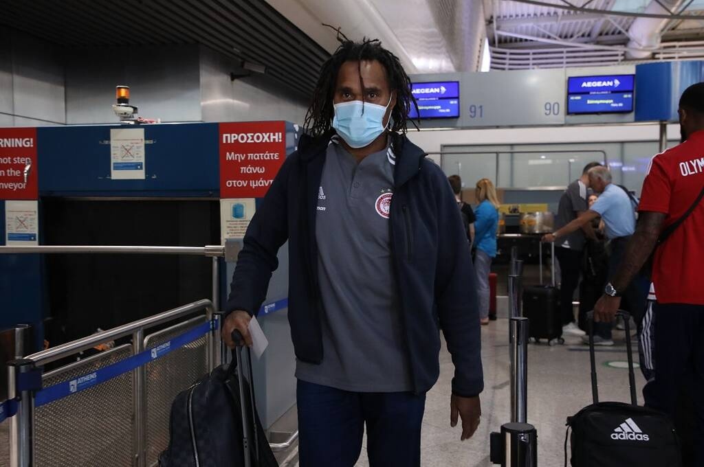 Ο Κριστιάν Καρεμπέ - Intime