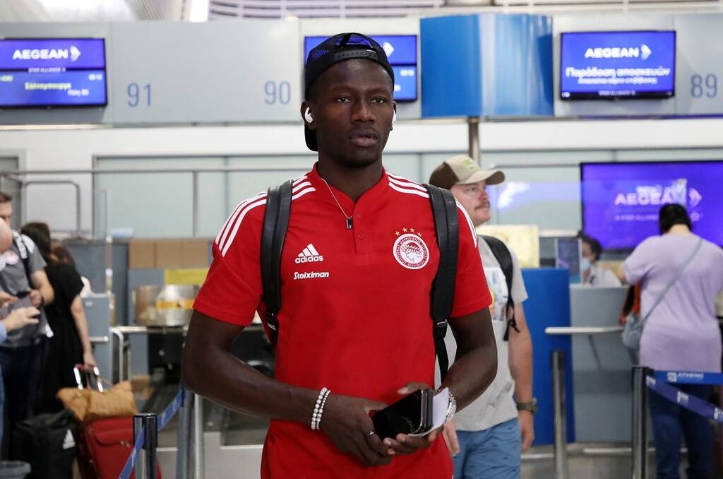 Ο Μαντί Καμαρά - Intime