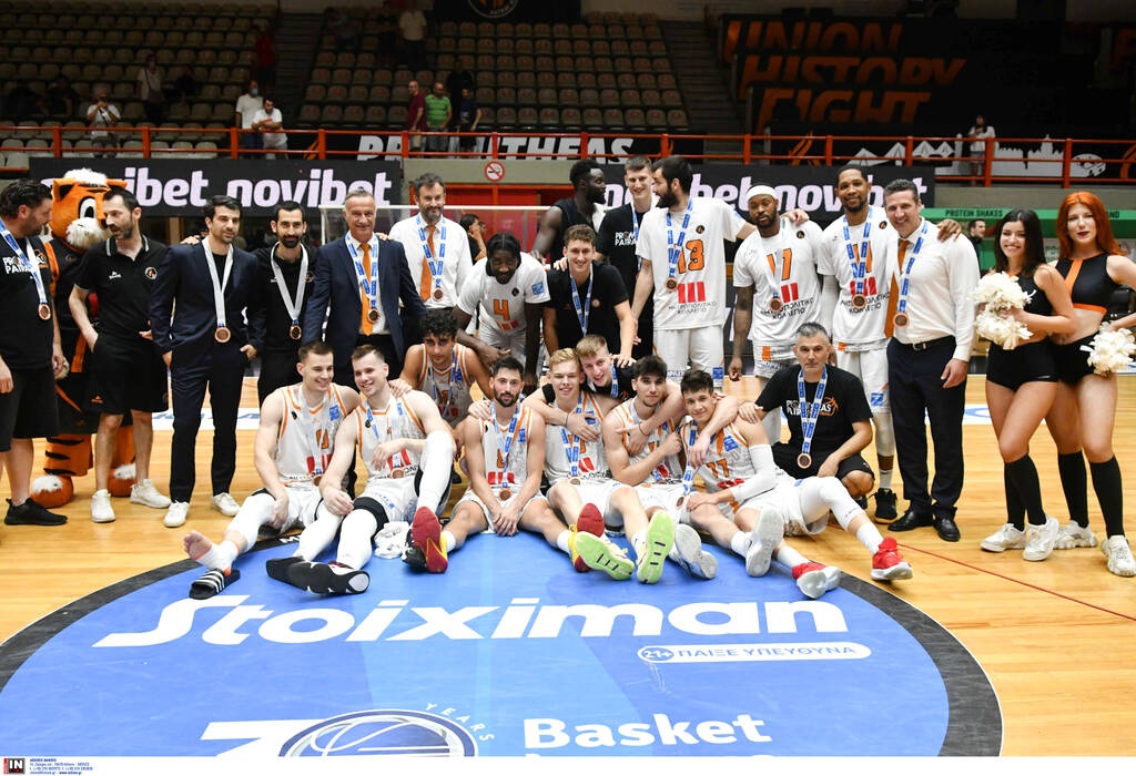 Προμηθέας Πατρών: Χτύπησε ο Γιάννης Αγραβάνης - Κούτσαινε στην απονομή των μεταλλίων για την 3η θέση